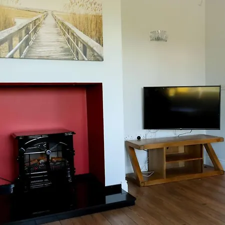 Johnstones View Holiday home *